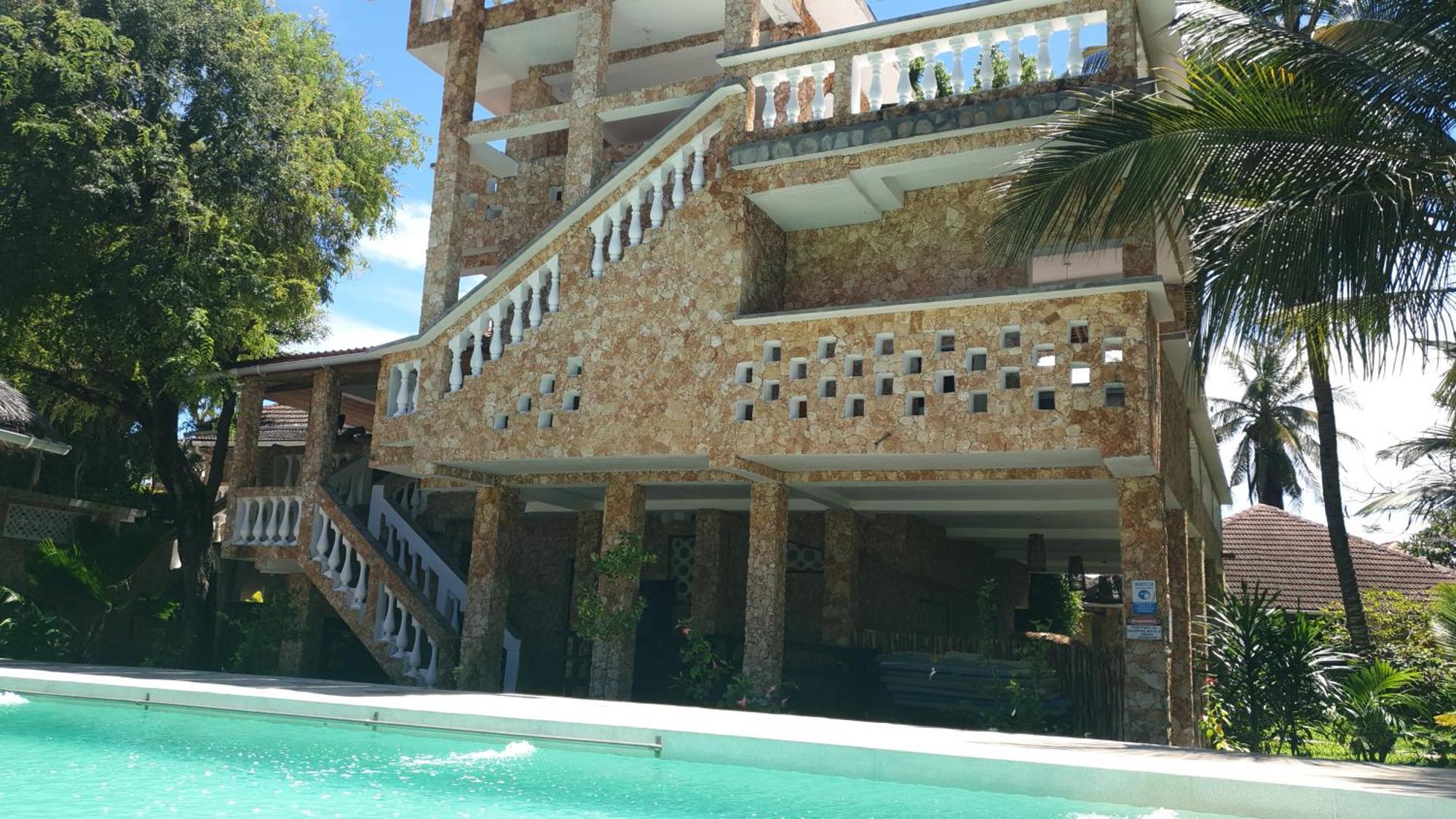 וואטאמו Marijani Holiday Resort מראה חיצוני תמונה