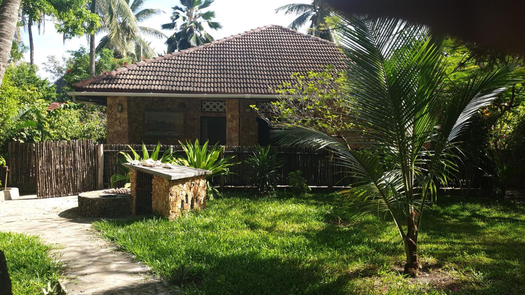 וואטאמו Marijani Holiday Resort מראה חיצוני תמונה